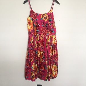 ISAAC MIZRAHI-FLORAL SLEEVELESS DRESS